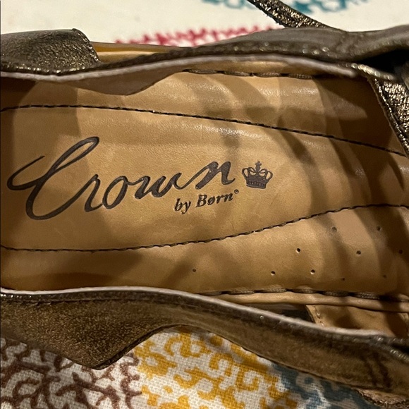 Crown by Born Women's Metallic Gladiator Sandals size 9 - Picture 10 of 11
